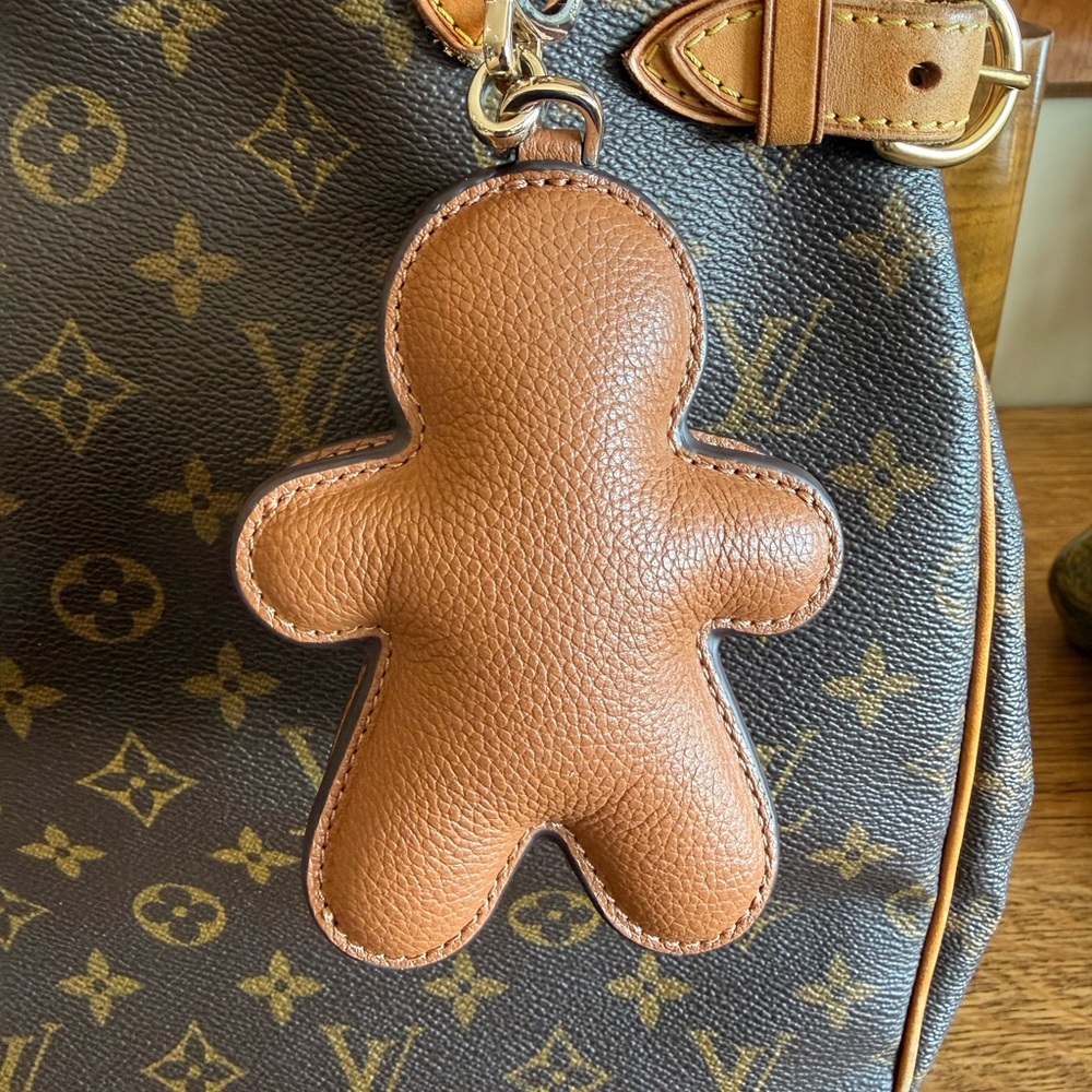 ❤️Authentic NWT Kate Spade Gingerbread Man Leather Bag charm❤️ - Picture 11 of 13